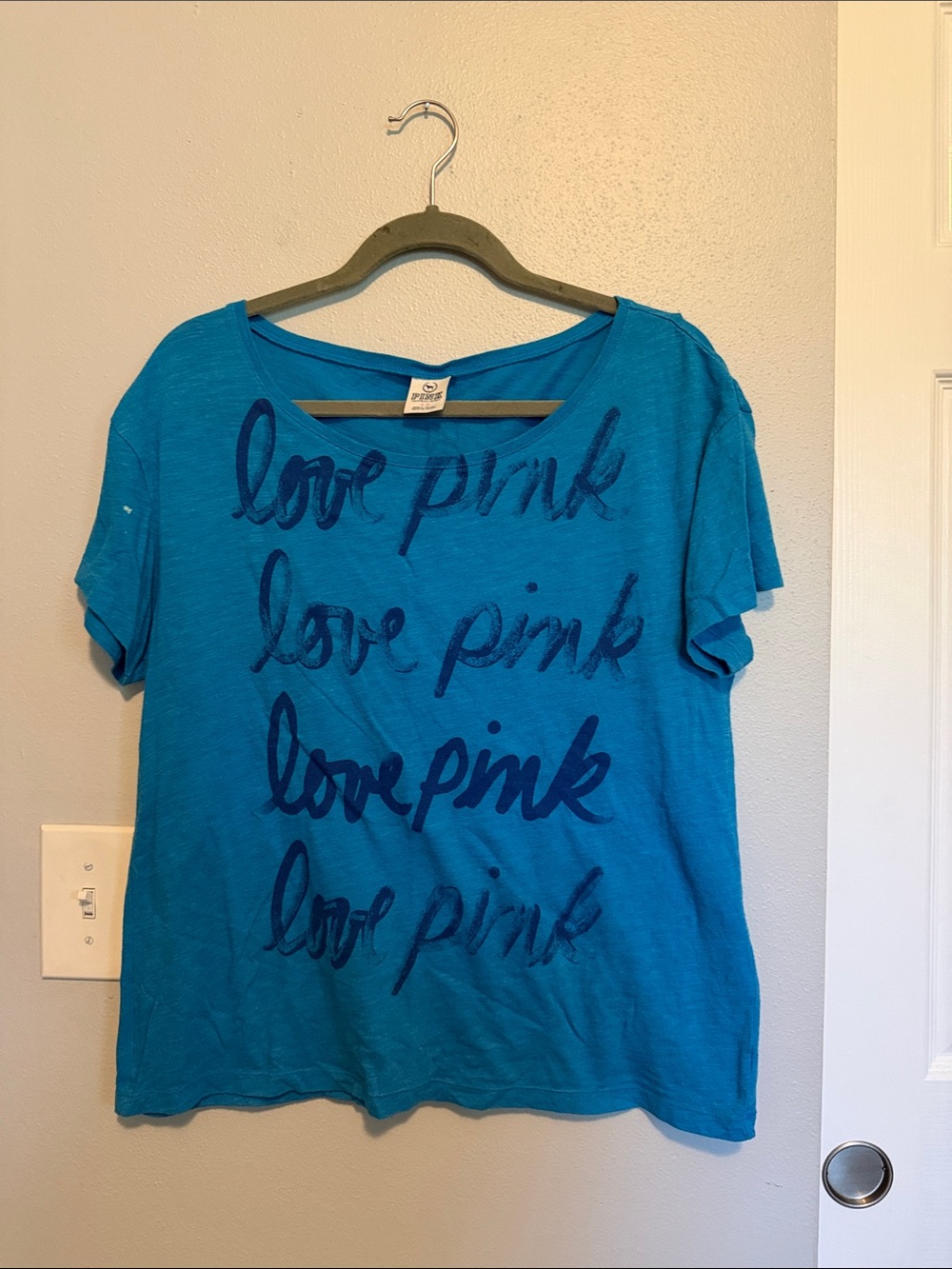 PINK Victoria's Secret Teal Blue 'Love Pink' Short Sleeve Tee